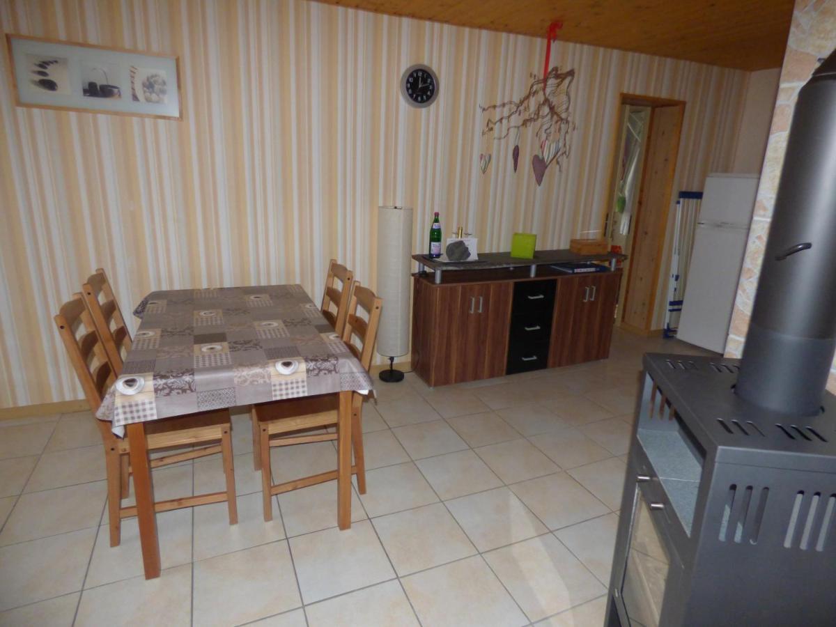 Ferienwohnung Dasch, Bei Idar-Oberstein Im Nationalpark Hunsrueck-Hochwald Siesbach Exterior foto
